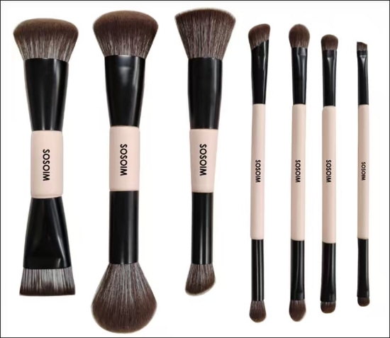 صورة Professional Makeup Brush Set 
